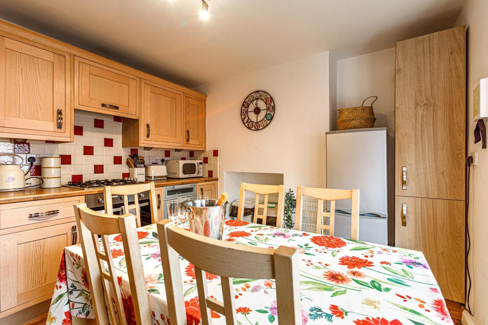 Mid Row Holiday home *